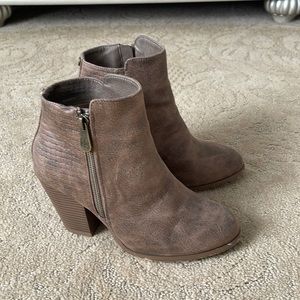 Size 7 ankle booties